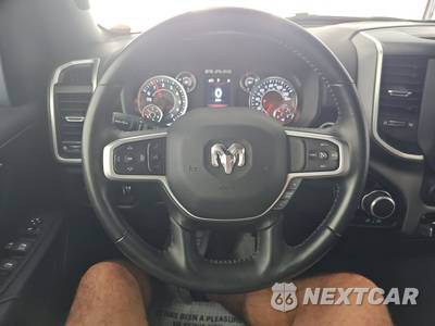 2023 Ram 1500 Big Horn Crew Cab Medium Bed - zdjęcie 10 z 22 - miniatura