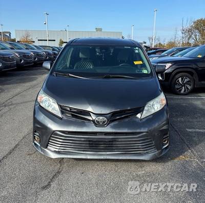 2019 Toyota Sienna L 7-Passenger 119.3" WB - zdjęcie 13 z 20 - miniatura