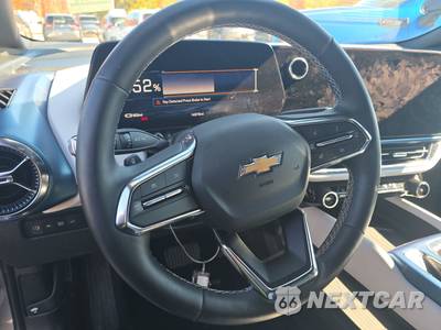2026 Chevrolet Equinox EV LT 2 w/PDE - zdjęcie 10 z 27 - miniatura