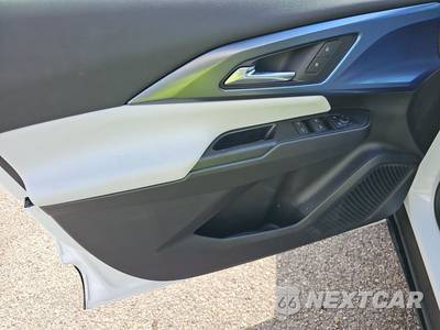 2026 Chevrolet Equinox EV LT 2 w/PDE - zdjęcie 9 z 25 - miniatura