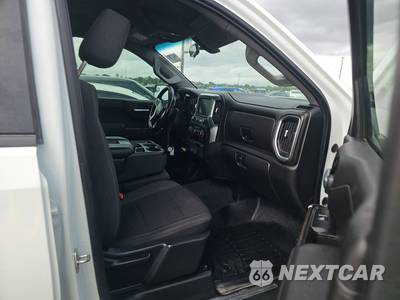 2020 Chevrolet Silverado 1500 LT Crew Cab Short Bed 1LT - zdjęcie 8 z 20 - miniatura