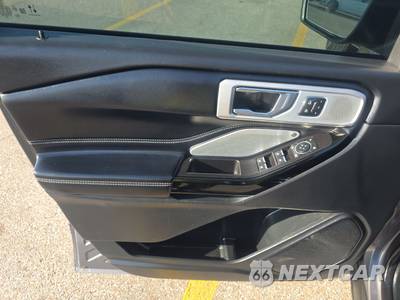 2021 Ford Explorer ST - zdjęcie 9 z 22 - miniatura