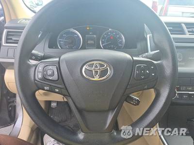 2015 Toyota Camry Hybrid LE - zdjęcie 10 z 22 - miniatura