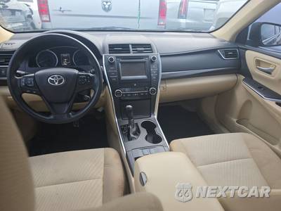 2015 Toyota Camry Hybrid LE - zdjęcie 11 z 22 - miniatura