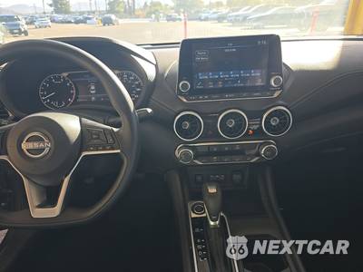 2025 Nissan Sentra SV - zdjęcie 11 z 38 - miniatura