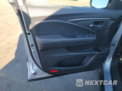 2025 Honda Ridgeline RTL Crew Cab Medium Bed - zdjęcie 9 z 25 - miniatura