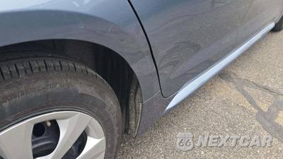 2026 Toyota Corolla LE Sedan - zdjęcie 23 z 27 - miniatura