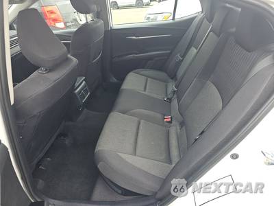 2025 Toyota Camry LE - zdjęcie 13 z 28 - miniatura