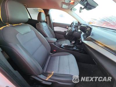 2025 Chevrolet Trax LT - zdjęcie 8 z 21 - miniatura