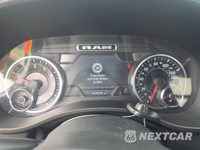 2019 Ram 1500 Big Horn/Lone Star Crew Cab Medium Bed - zdjęcie 12 z 22 - miniatura
