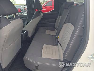 2025 Toyota Tacoma TRD Off-Road Crew Cab Medium Bed - zdjęcie 13 z 34 - miniatura