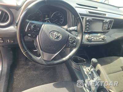 2018 Toyota RAV4 XLE - zdjęcie 10 z 18 - miniatura