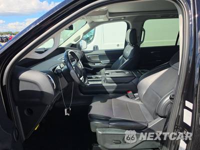 2025 Ford Expedition Platinum - zdjęcie 7 z 25 - miniatura