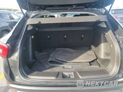 2025 Chevrolet Trax LT - zdjęcie 16 z 17 - miniatura
