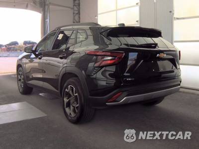 2025 Chevrolet Trax LT - zdjęcie 6 z 17 - miniatura