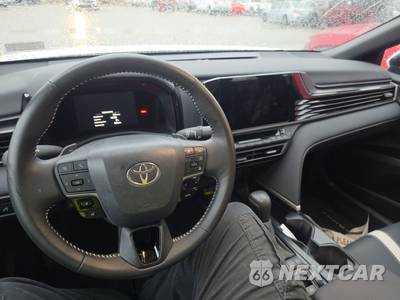 2026 Toyota Camry SE - zdjęcie 11 z 22 - miniatura