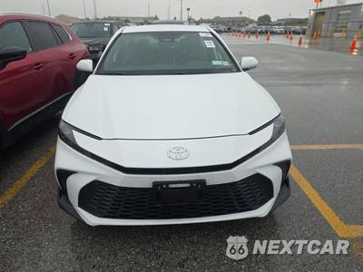 2026 Toyota Camry SE - zdjęcie 2 z 22 - miniatura