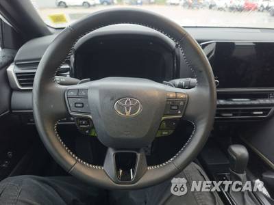 2026 Toyota Camry SE - zdjęcie 10 z 22 - miniatura