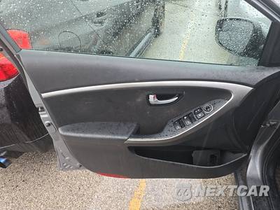 2016 Hyundai Elantra GT Hatchback - zdjęcie 9 z 27 - miniatura