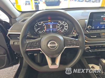 2025 Nissan Altima SV - zdjęcie 10 z 30 - miniatura