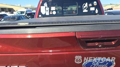 2016 Ford F-150 Lariat Crew Cab Short Bed - zdjęcie 31 z 40 - miniatura