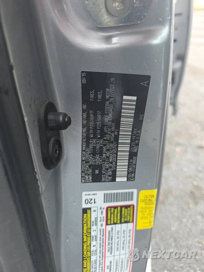 2015 Toyota Sienna XLE 8-Passenger 119.3" WB - zdjęcie 15 z 22 - miniatura