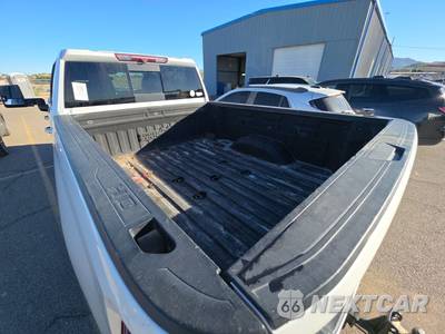 2020 Chevrolet Silverado 3500HD High Country Crew Cab Medium Bed 3LZ - zdjęcie 16 z 18 - miniatura