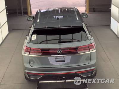 2025 Volkswagen Atlas Cross Sport 2.0T SE w/Technology - zdjęcie 5 z 24 - miniatura