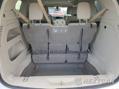 2020 Chrysler Pacifica Touring L 121.6" WB - zdjęcie 17 z 26 - miniatura