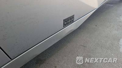 2025 Toyota Prius LE - zdjęcie 21 z 26 - miniatura