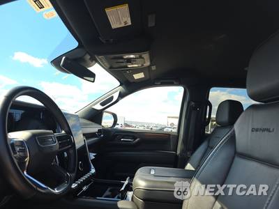 2025 GMC Yukon Denali 5SA - zdjęcie 18 z 23 - miniatura