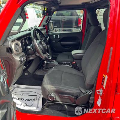 2020 Jeep Wrangler Unlimited Sport S - zdjęcie 12 z 19 - miniatura