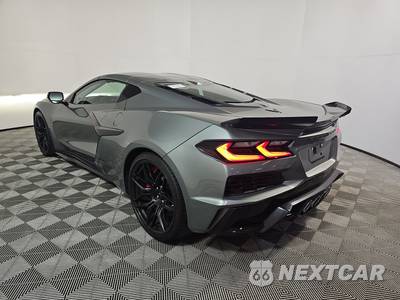 2023 Chevrolet Corvette Z06 Coupe 3LZ - zdjęcie 6 z 29 - miniatura