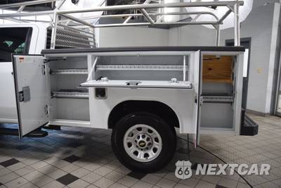 2023 Chevrolet Silverado 3500HD Cab Chassis Work Truck Crew Cab 1WT DRW - zdjęcie 41 z 41 - miniatura