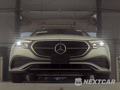 2024 Mercedes-Benz E 350 4MATIC Sedan - zdjęcie 3 z 28 - miniatura