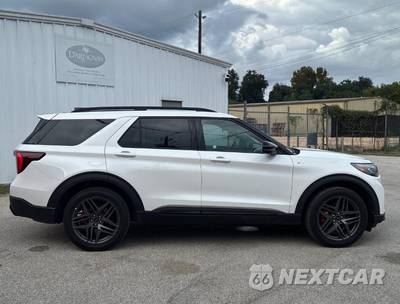 2025 Ford Explorer ST-Line - zdjęcie 3 z 14 - miniatura