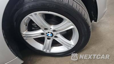 2013 BMW 3 Series Sedan 328i xDrive - zdjęcie 26 z 51 - miniatura