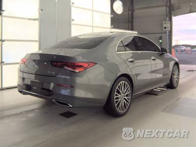 2021 Mercedes-Benz CLA 250 4MATIC - zdjęcie 4 z 32 - miniatura