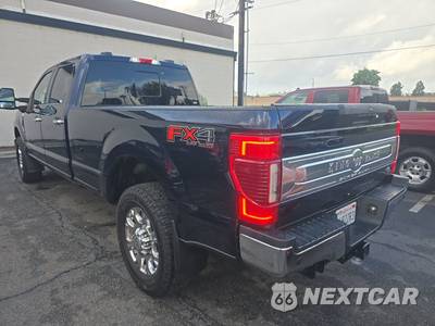 2022 Ford Super Duty F-350 King Ranch Crew Cab Long Bed - zdjęcie 6 z 22 - miniatura