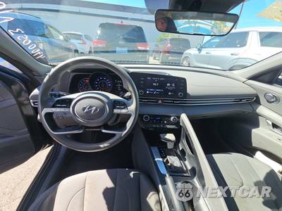 2023 Hyundai Elantra SEL - zdjęcie 11 z 28 - miniatura