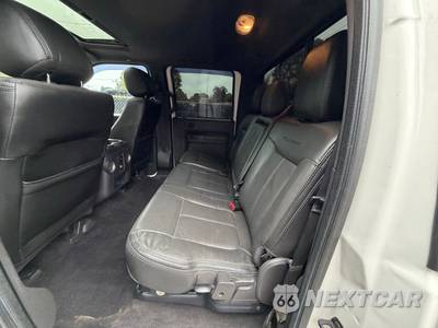 2014 Ford Super Duty F-250 Platinum Crew Cab Medium Bed - zdjęcie 10 z 25 - miniatura