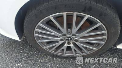 2020 Mercedes-Benz CLA 250 4MATIC - zdjęcie 23 z 29 - miniatura