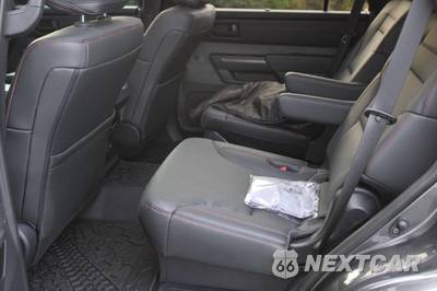 2026 Toyota Sequoia TRD Pro - zdjęcie 9 z 15 - miniatura