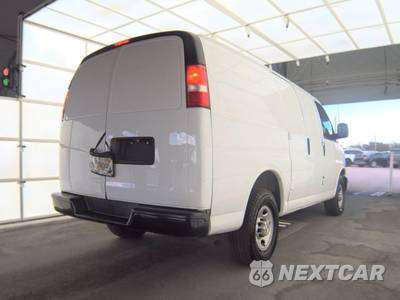 2020 Chevrolet Express 3500 Cargo Van 1WT 135.2" WB - zdjęcie 4 z 20 - miniatura