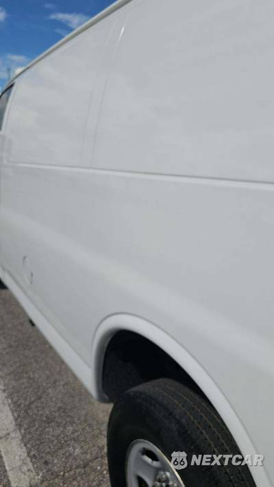 2020 Chevrolet Express 3500 Cargo Van 1WT 135.2" WB - zdjęcie 18 z 20 - miniatura