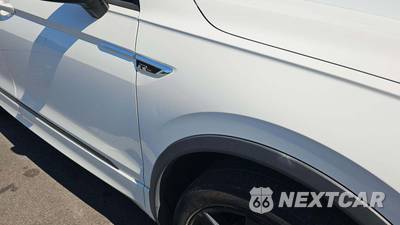 2021 Volkswagen Tiguan SE R-Line Black - zdjęcie 20 z 23 - miniatura