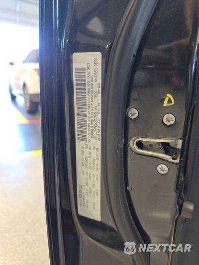 2018 Ram 1500 Express Crew Cab Short Bed - zdjęcie 14 z 27 - miniatura