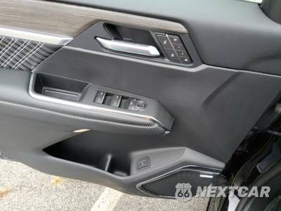 2026 GMC Acadia Denali 5SB - zdjęcie 12 z 29 - miniatura