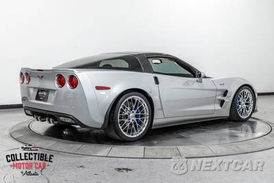 2010 Chevrolet Corvette ZR1 Coupe 3ZR - zdjęcie 19 z 50 - miniatura