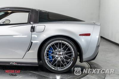 2010 Chevrolet Corvette ZR1 Coupe 3ZR - zdjęcie 37 z 50 - miniatura